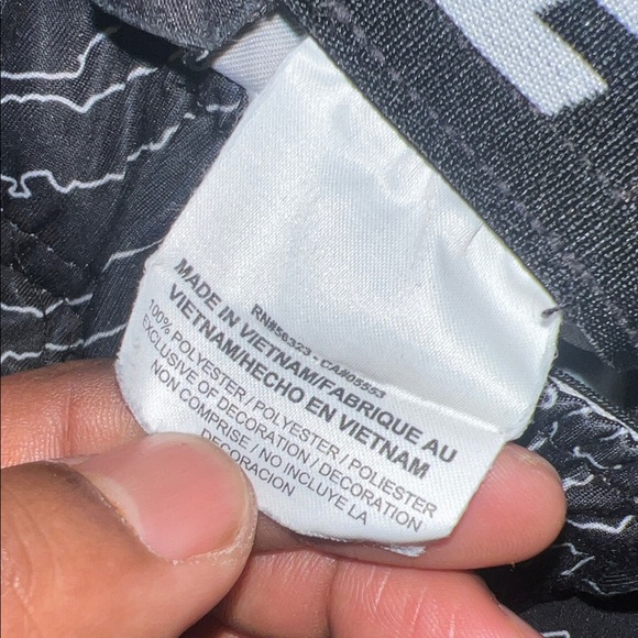 Nike Men's Drifit Black Patterned Athletic Shorts - Picture 7 of 11